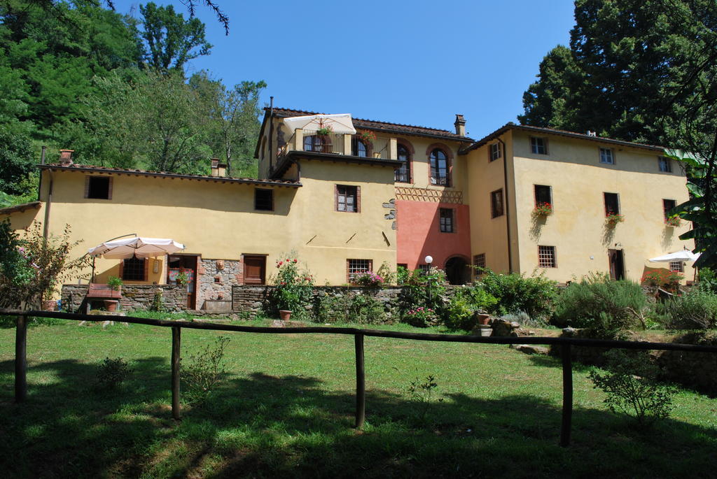 Villa A Casa Del Tosi Lucca Exterior foto